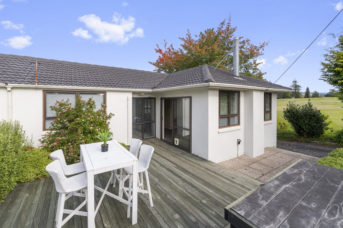 80 Sophia Street, Glenholme, Rotorua - Carousel 1