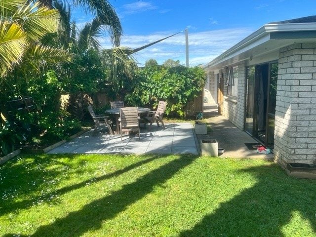 2/31 Galvan Avenue, Sunnyhills, Auckland - Carousel 1