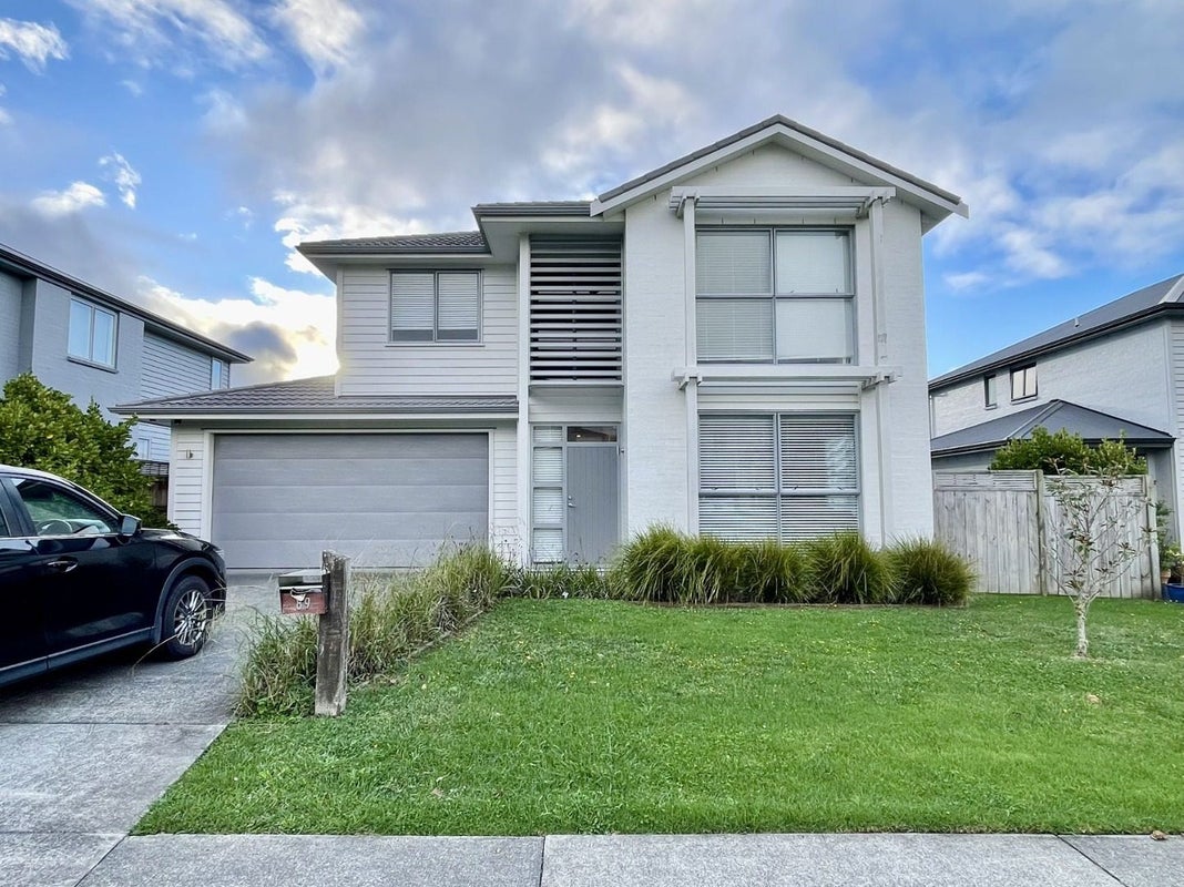 89 Mackay Drive, Greenhithe, Auckland - Carousel 2