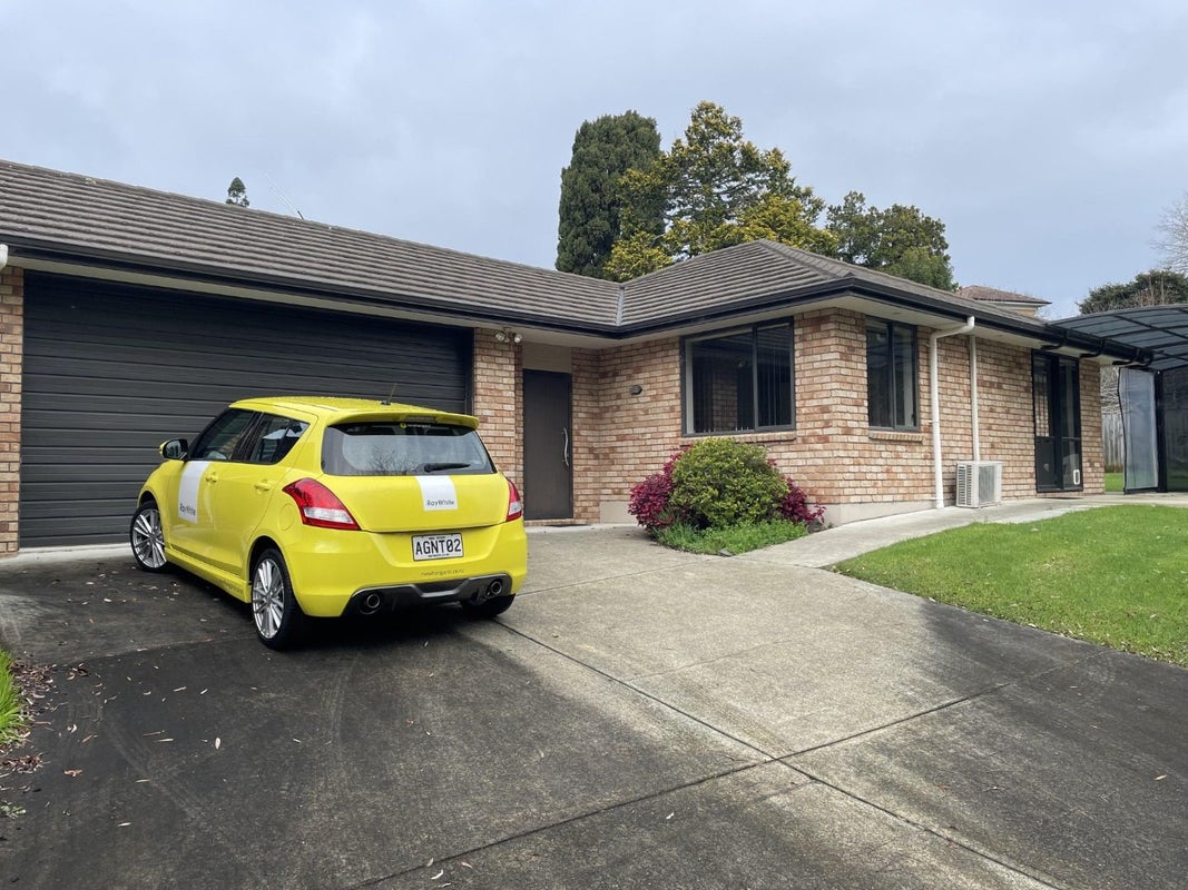 11 Brickworks Lane, Kamo, Whangarei - Carousel 2