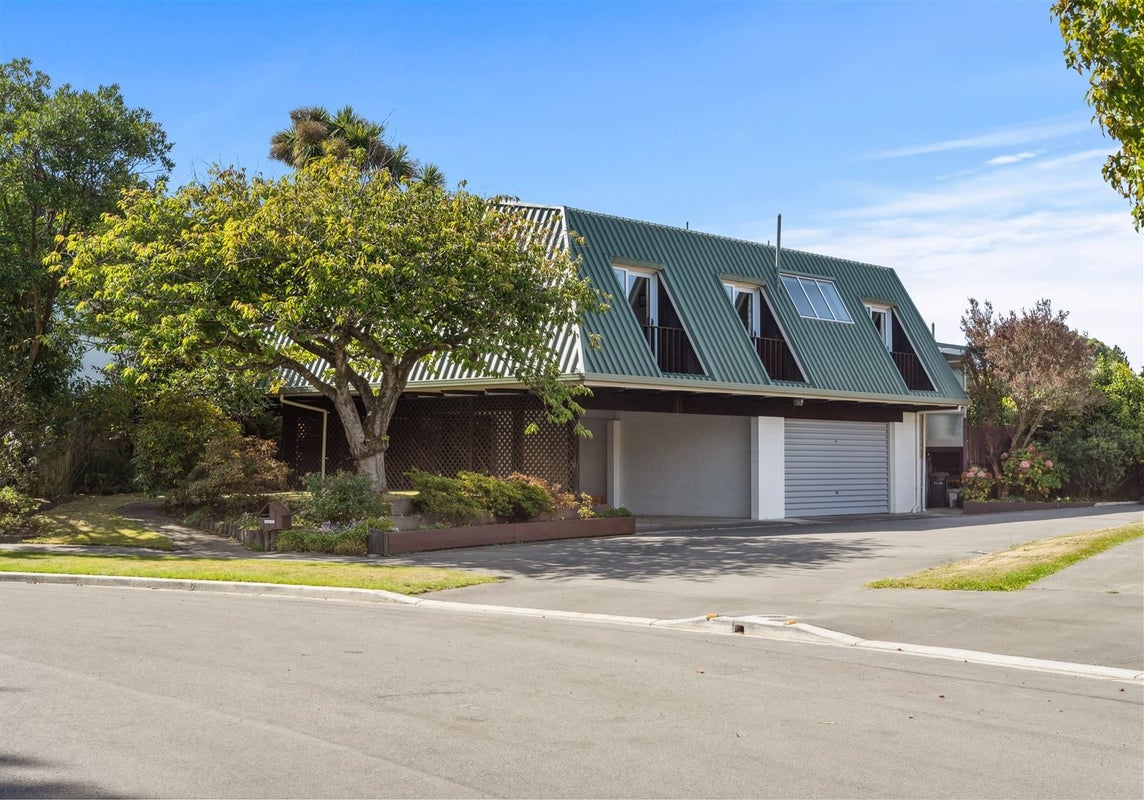 10 Stormont Place, Avonhead, Christchurch - Carousel 1