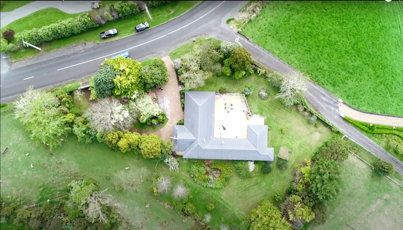 7 Broomfields Road, Howick - Carousel 2