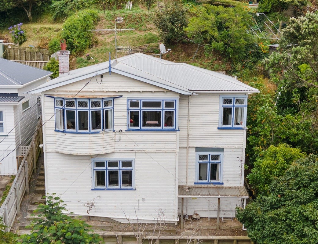51 Farnham Street, Mornington, Wellington - Carousel 1