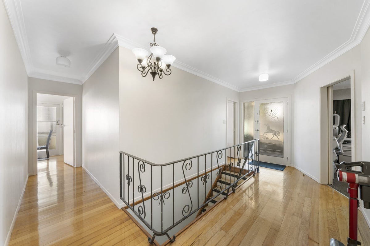47 Clark Road, Pahurehure, Papakura - Carousel 21