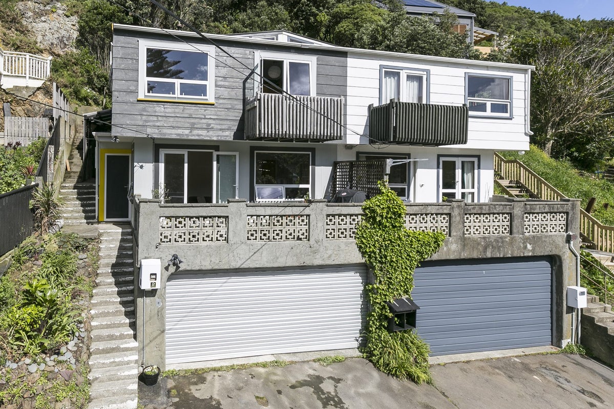 61A Hungerford Road, Houghton Bay, Wellington - Carousel 1