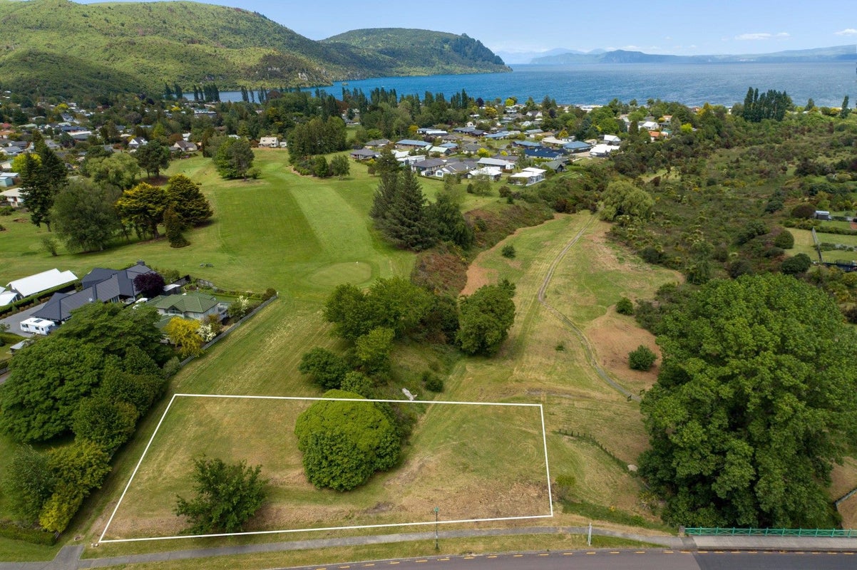 63 Lisland Drive, Kinloch, Taupo - Carousel 2