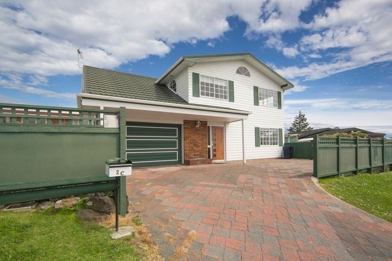 2C Mason Street, New Lynn, Auckland - Carousel 1