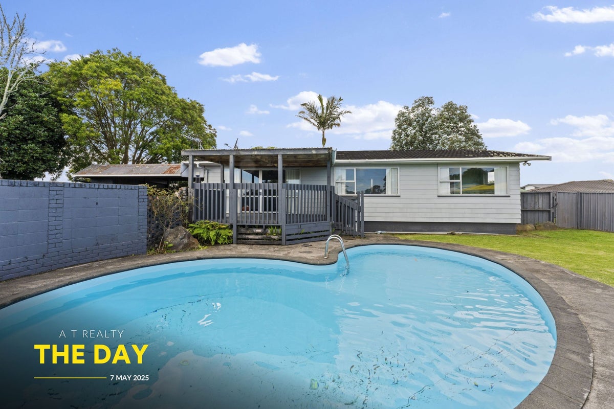 9 Lawford Place, Mangere, Auckland - Carousel 1