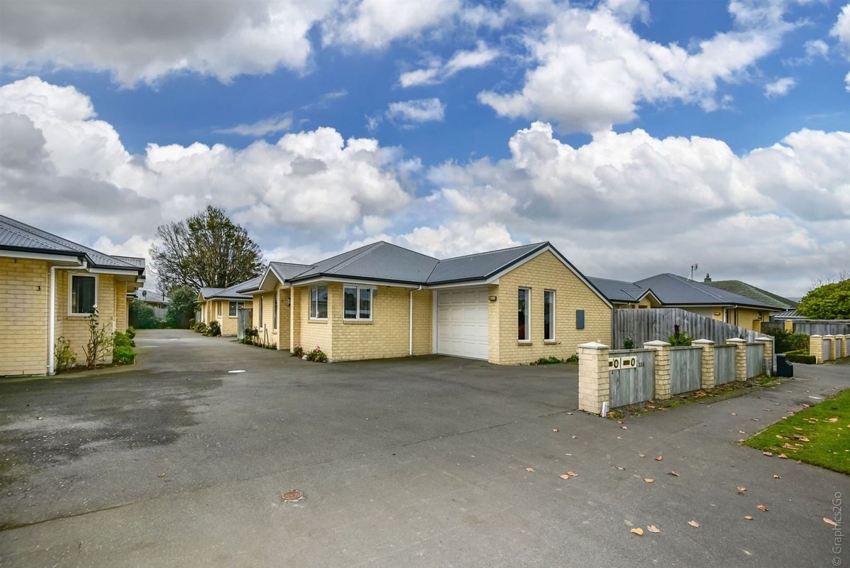 2/336 Harewood Road, Bishopdale, Christchurch - Carousel 21