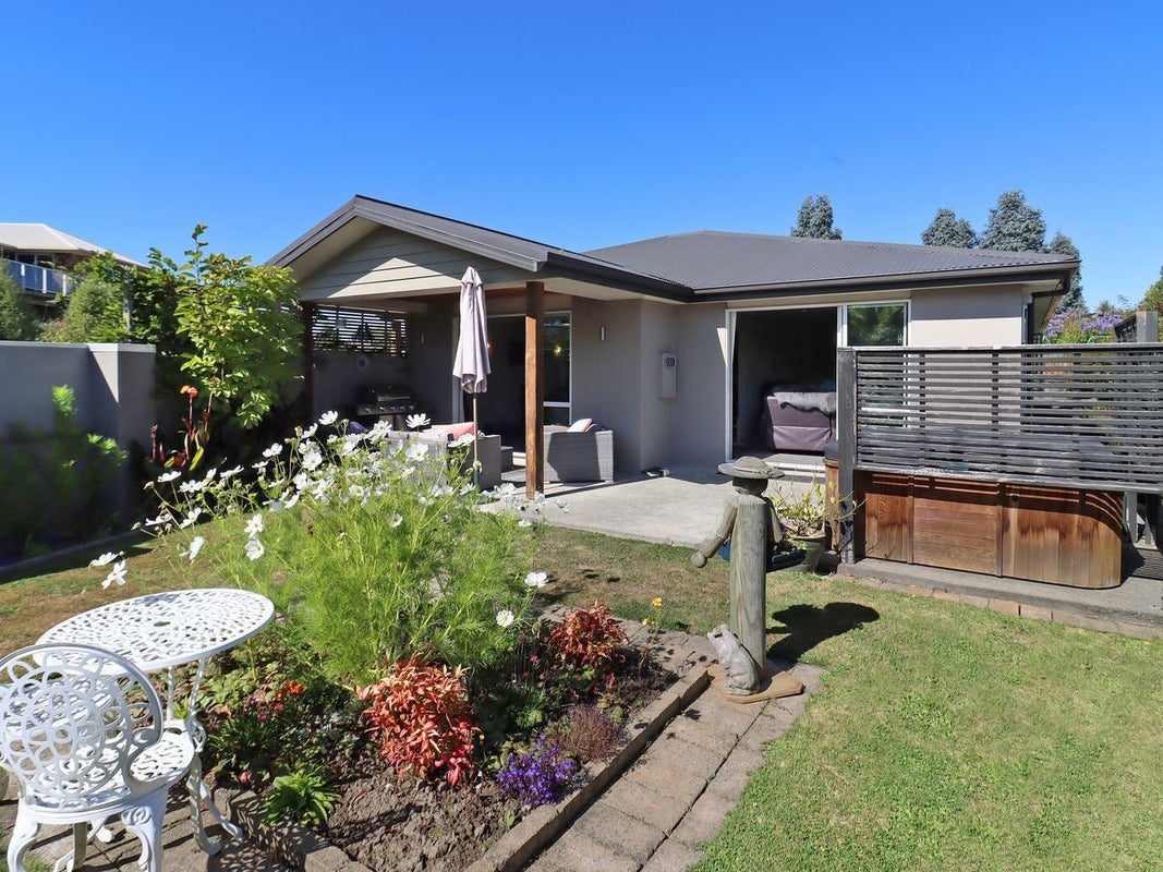 17 Grove Avenue, Weston, Oamaru - Carousel 21
