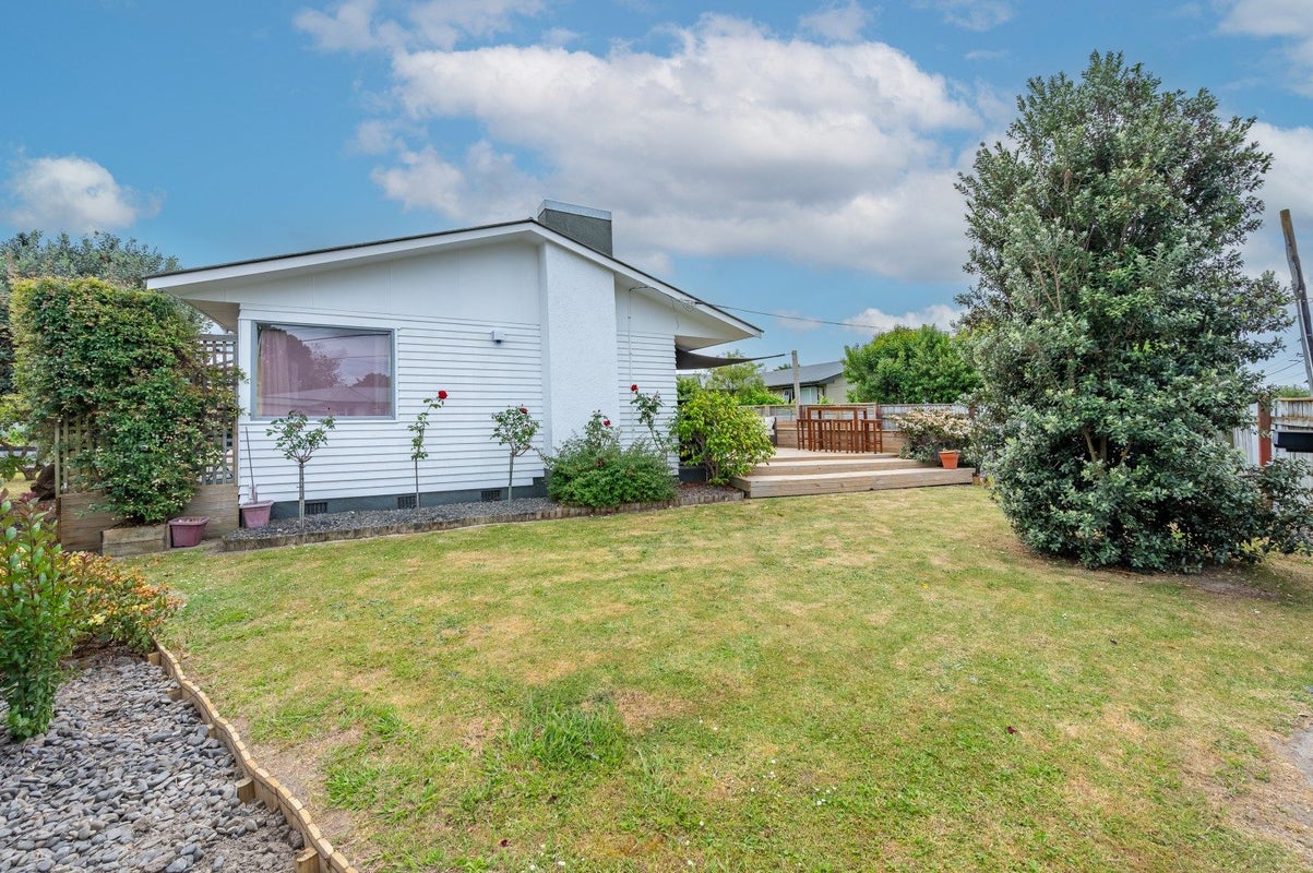 33A Murphy Road, Taradale, Napier - Carousel 1
