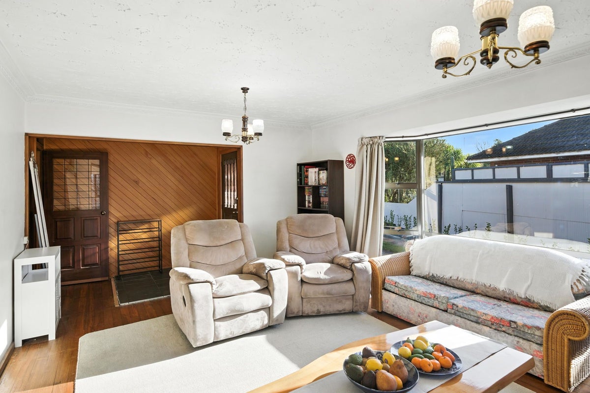 80 Balrudry Street, Avonhead, Christchurch City, Canterbury - Carousel 2