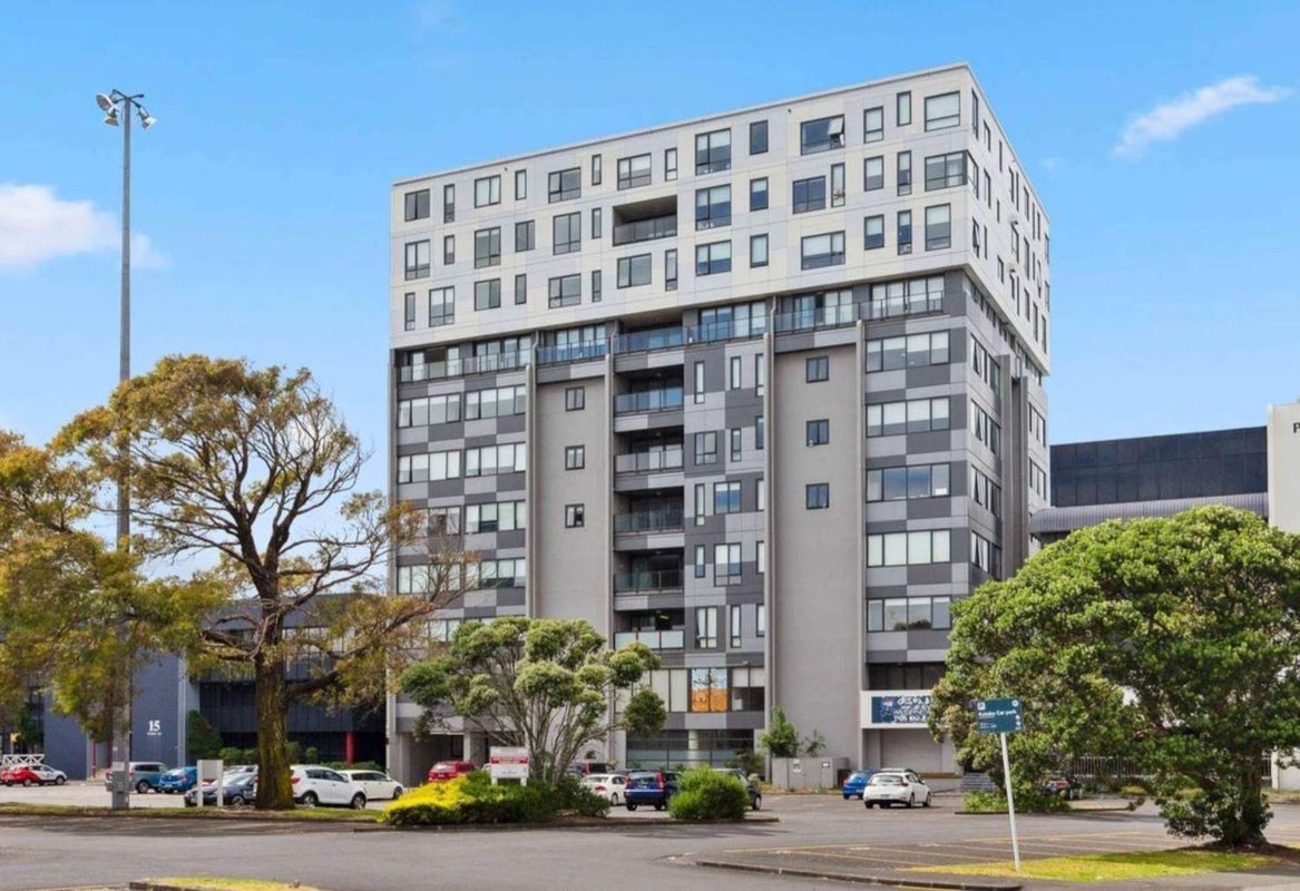 1113/17 Putney Way, Manukau, Auckland - Carousel 7