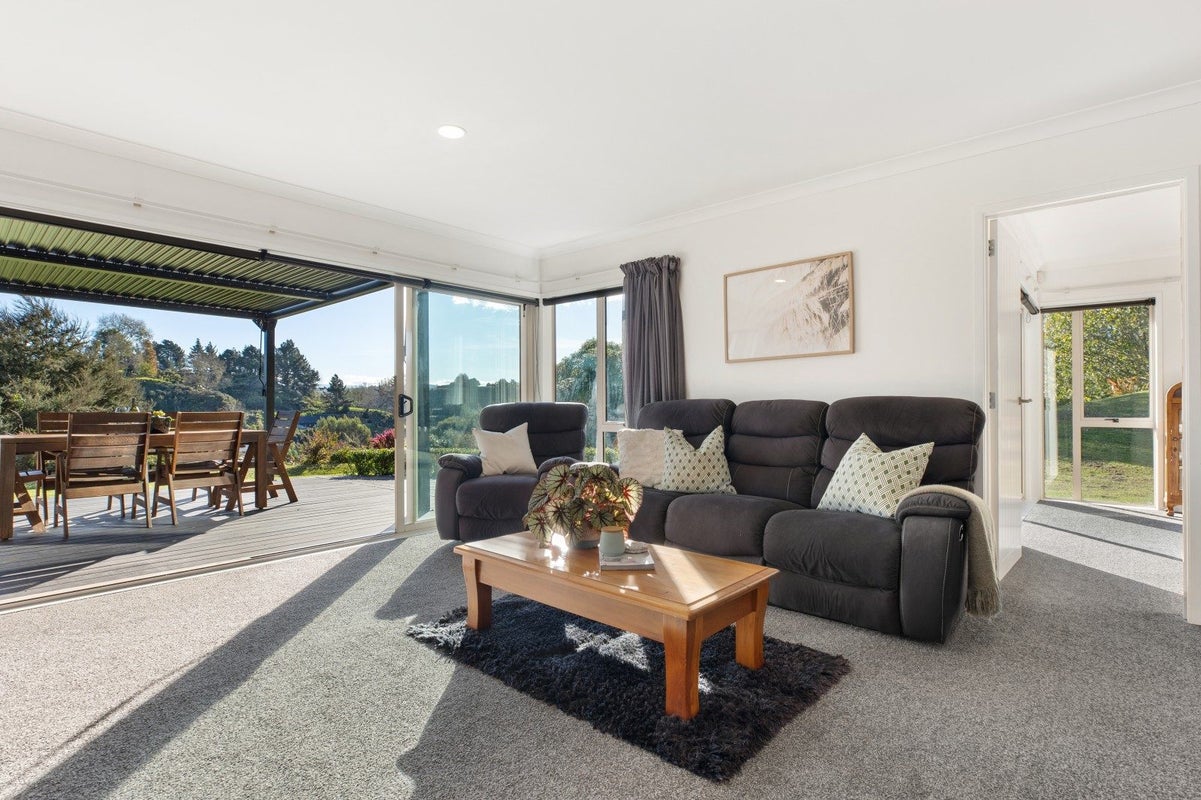 38B Pengary Lane, Pyes Pa, Tauranga - Carousel 42
