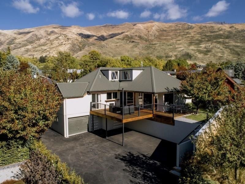 9B Mill End, Wanaka - Carousel 1
