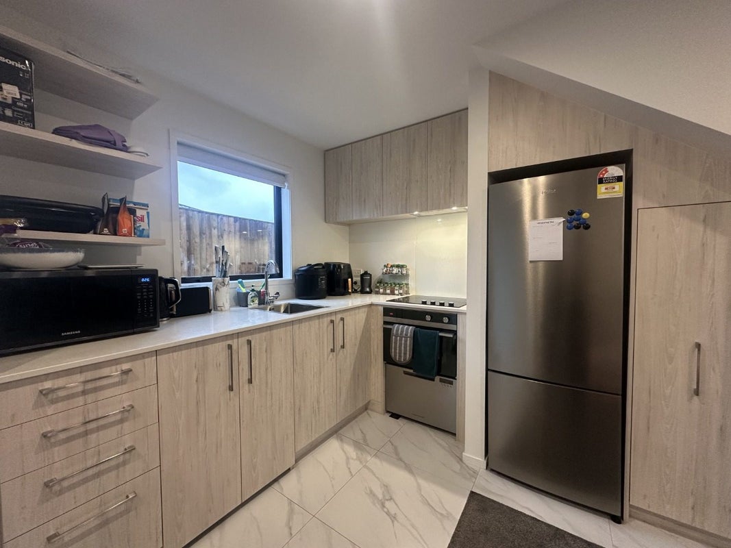 7/170 Don Buck Road, Massey, Auckland - Carousel 2