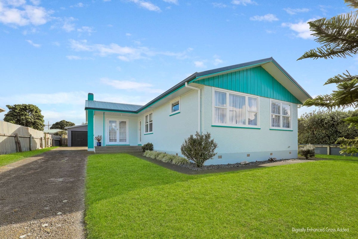 25 Tainui Street, Castlecliff, Whanganui - Carousel 1