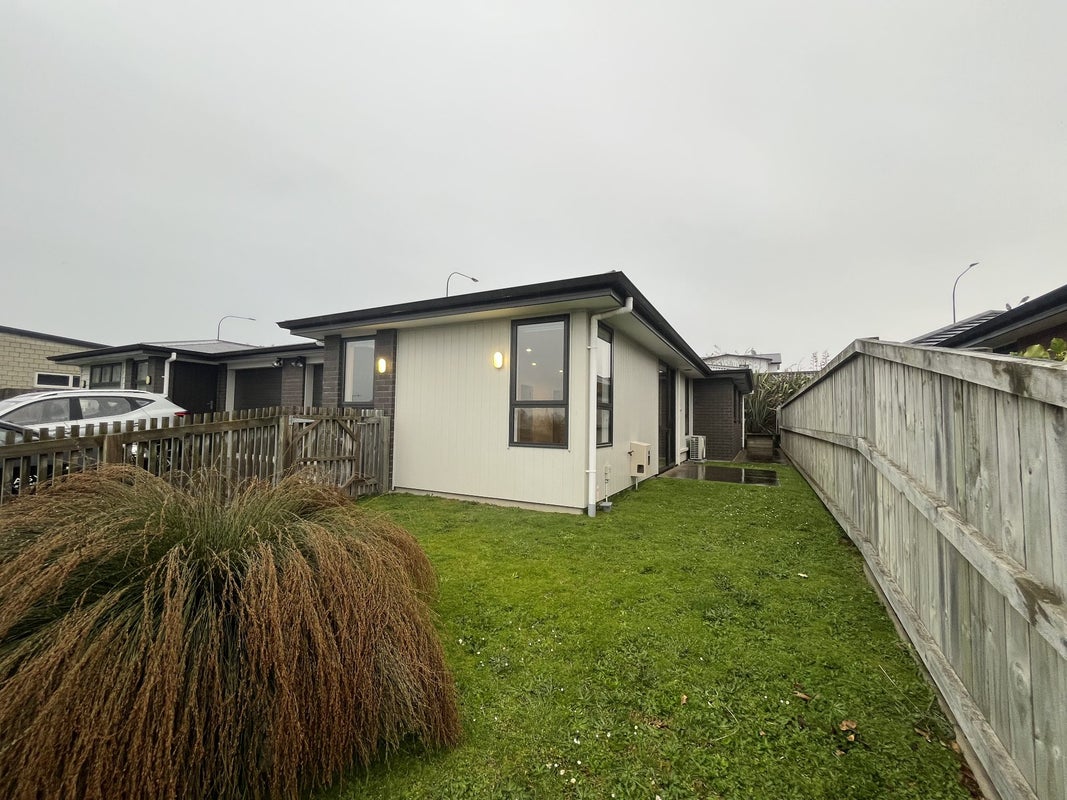 18 Rocky Road, Huntington, Hamilton - Carousel 14