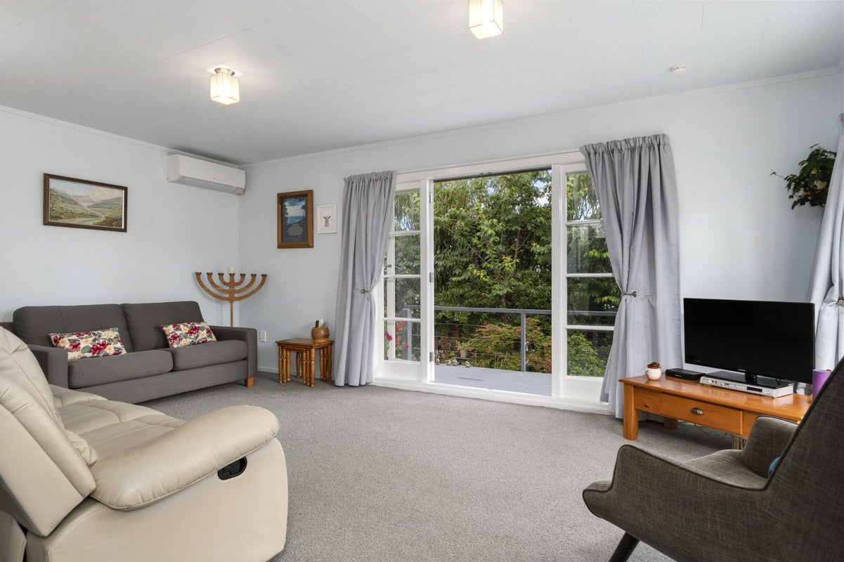 220 Ohauiti Road, Ohauiti, Tauranga - Carousel 2