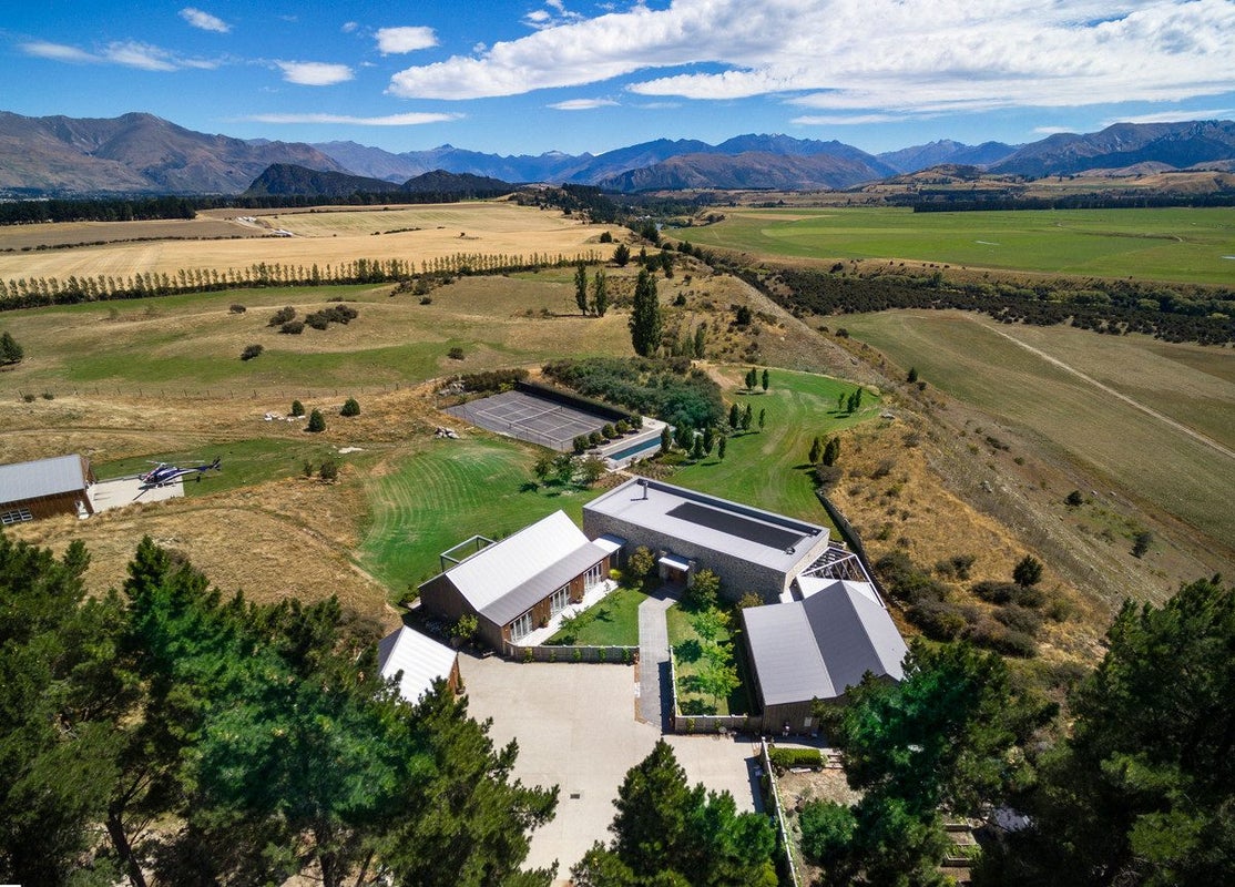 167 Stevenson Road, Wanaka - Carousel 2