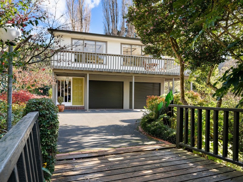 74 Pinehaven Road, Pinehaven, Upper Hutt - Carousel 1