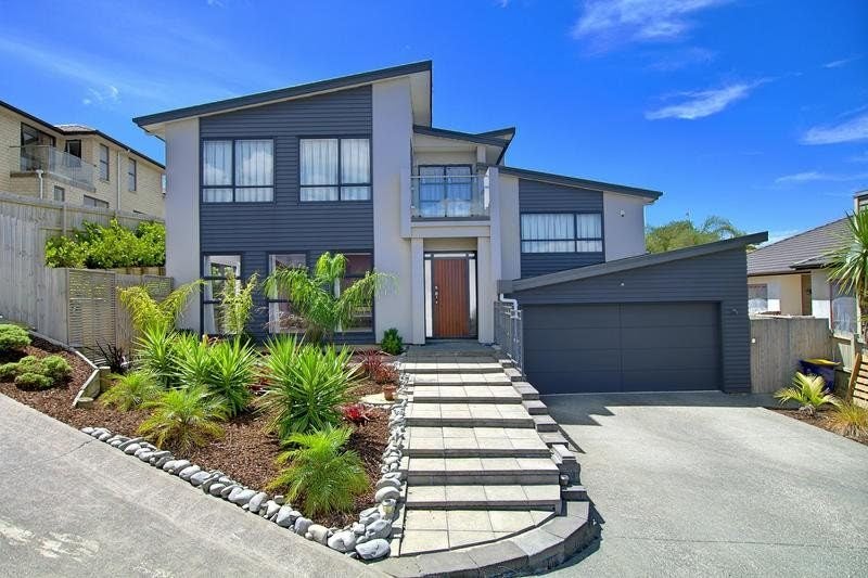 26 Catlins Place, Fairview Heights, Auckland - Carousel 1