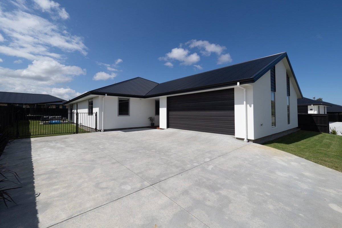 21 Magnolia DR, Netherby, ASHBURTON - Carousel 28