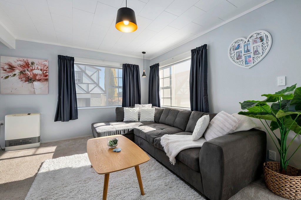 8/9 John Street, Petone, Lower Hutt - Carousel 2