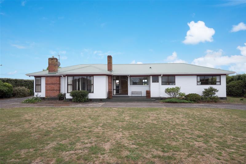 454 South Road, Hawera - Carousel 2