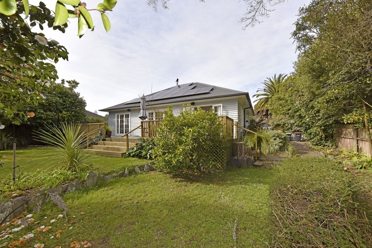 61 Ashgrove Terrace, Somerfield, Christchurch - Carousel 2
