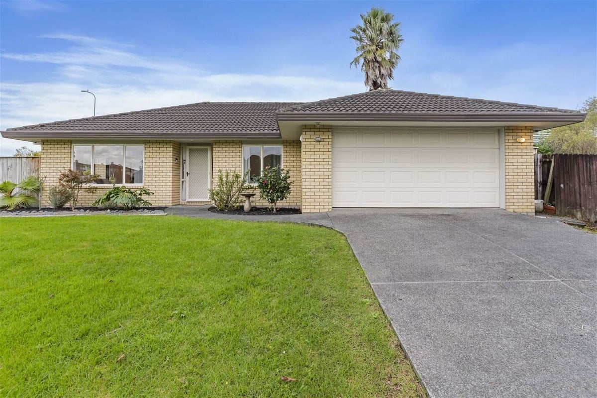 18 Brittas Place, East Tamaki, Auckland - Carousel 2