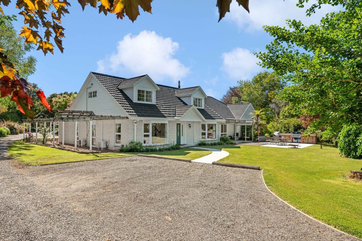472 Upper Plain Road, Upper Plain, Masterton - Carousel 2