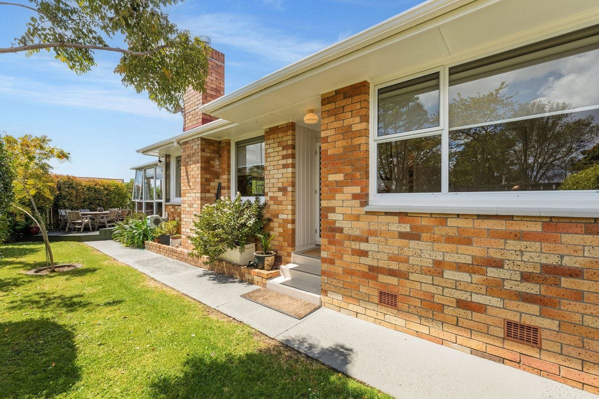 2 Rimu Street, Gate Pa, Tauranga, Bay Of Plenty - Carousel 2