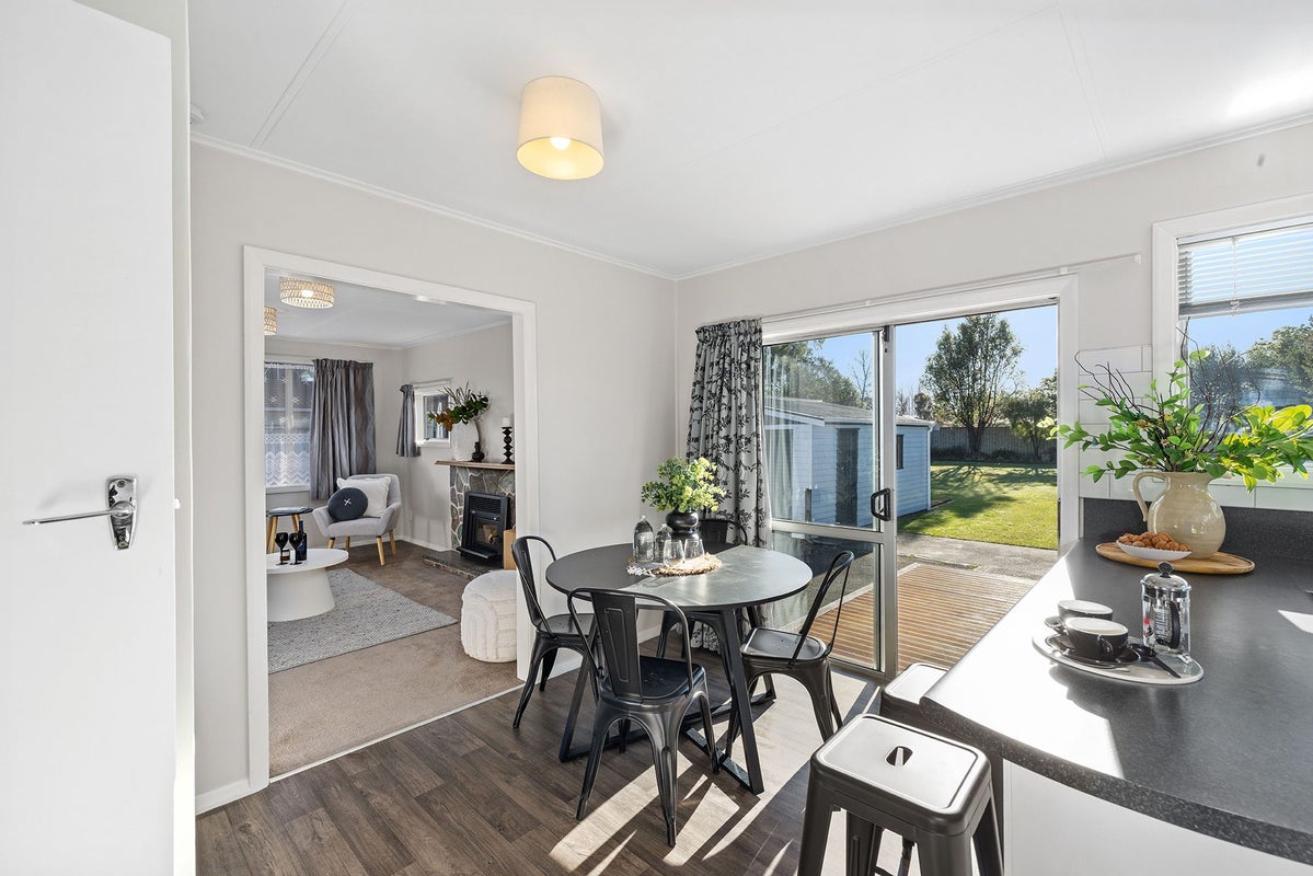 44 Brooklyn Road, Carterton - Carousel 2