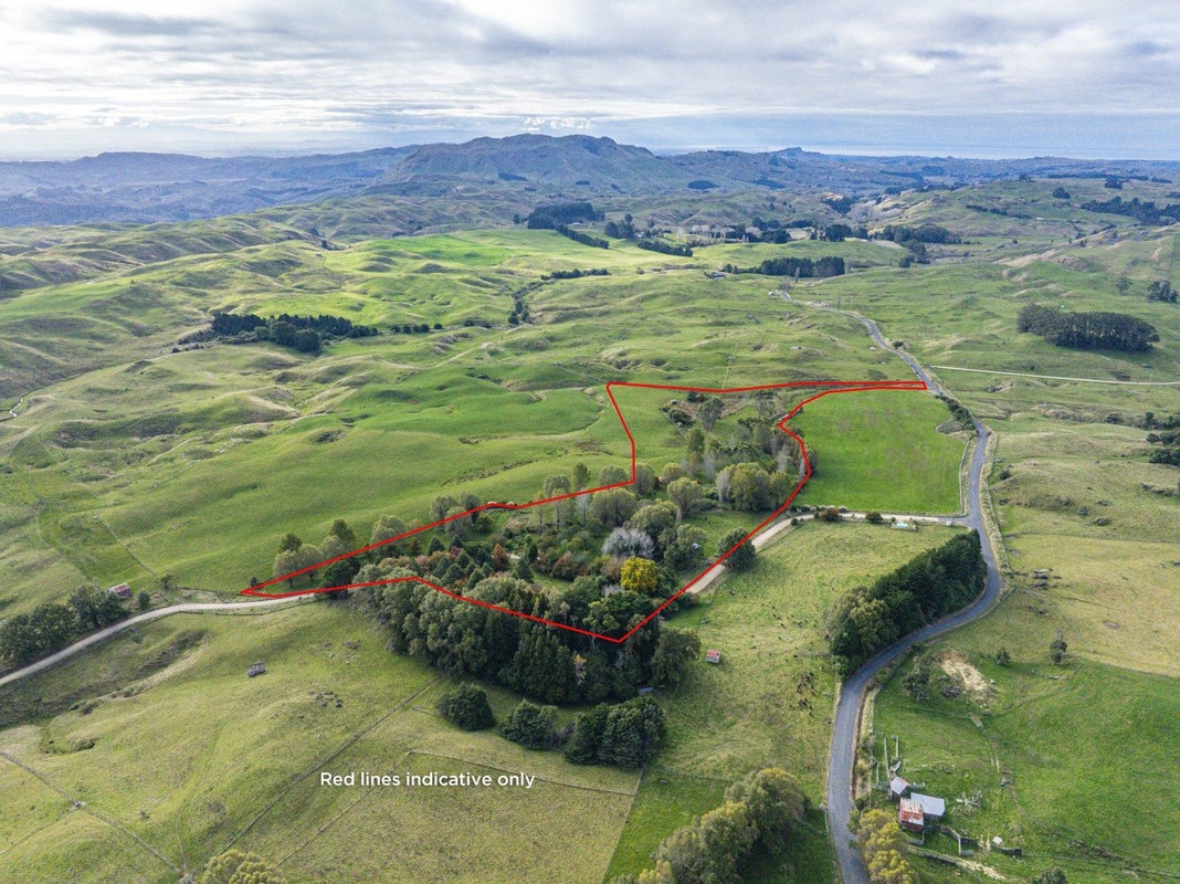 37 Tawa Road, Maraetotara, Havelock North - Carousel 2