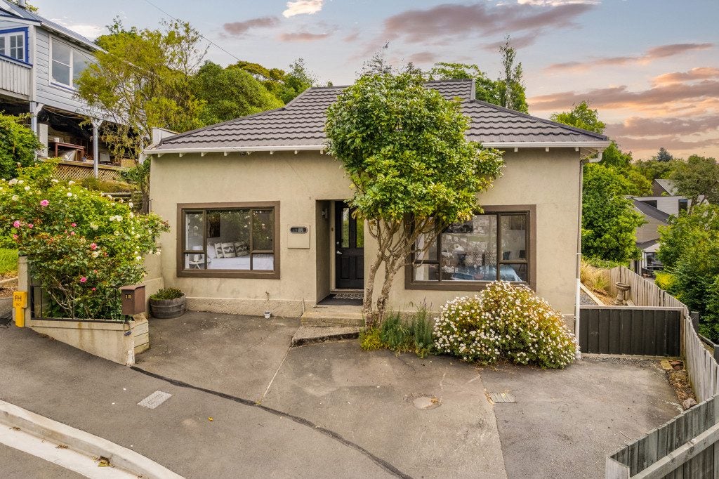 12 Rainton Road, Kew, Dunedin - Carousel 2