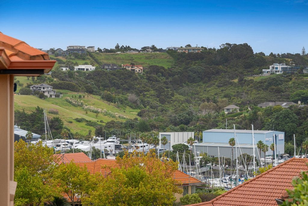 8 Trimaran Drive, Gulf Harbour, Whangaparaoa - Carousel 24