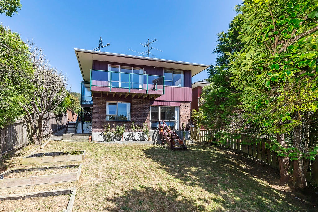 90B Thurleigh Grove, Karori, Wellington - Carousel 1