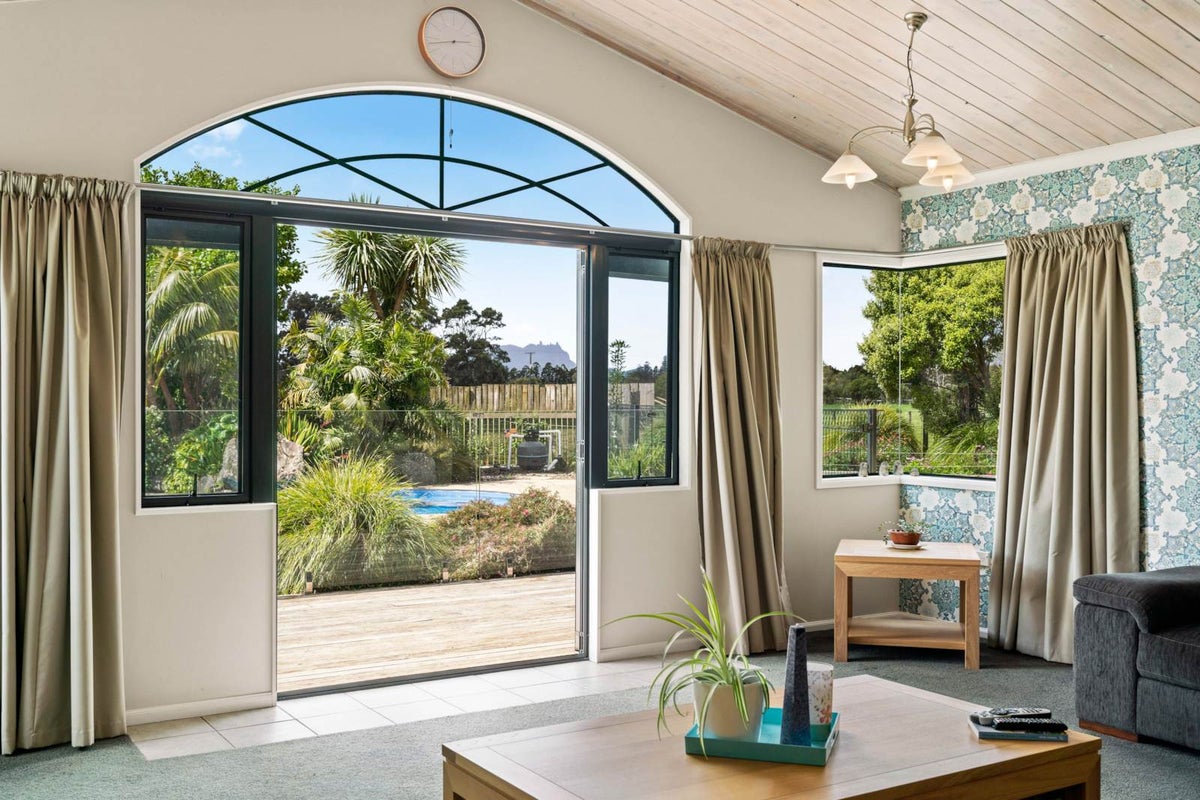 87 Takahiwai Road, Whangarei - Carousel 25