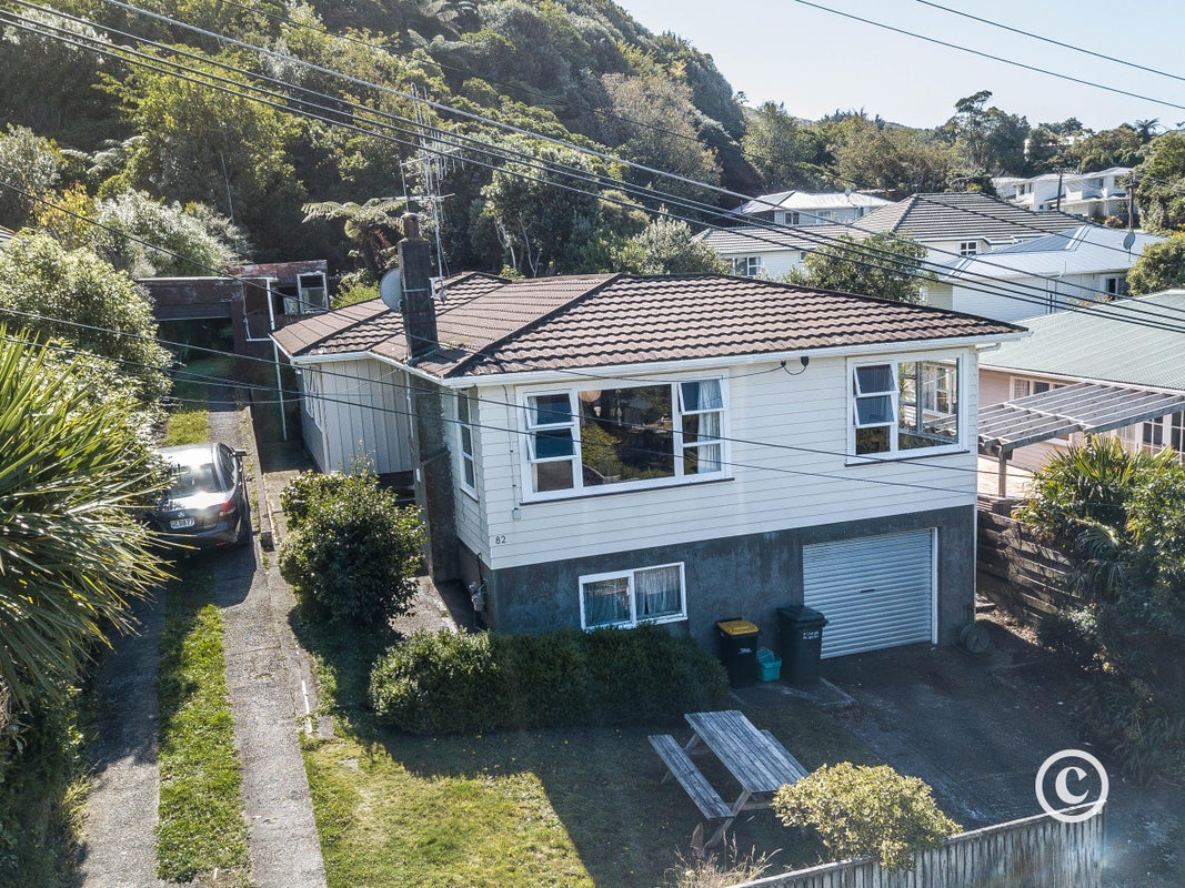 82 Chester Road, Tawa, Wellington - Carousel 13
