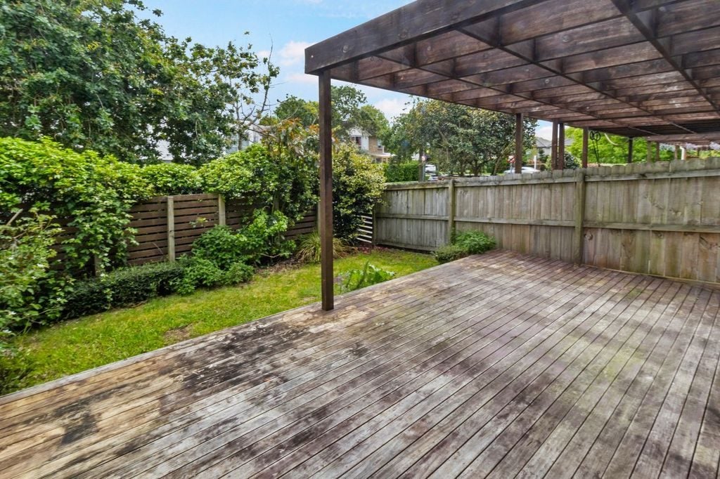 8 Windfola Parkway, Takanini, Auckland - Carousel 13