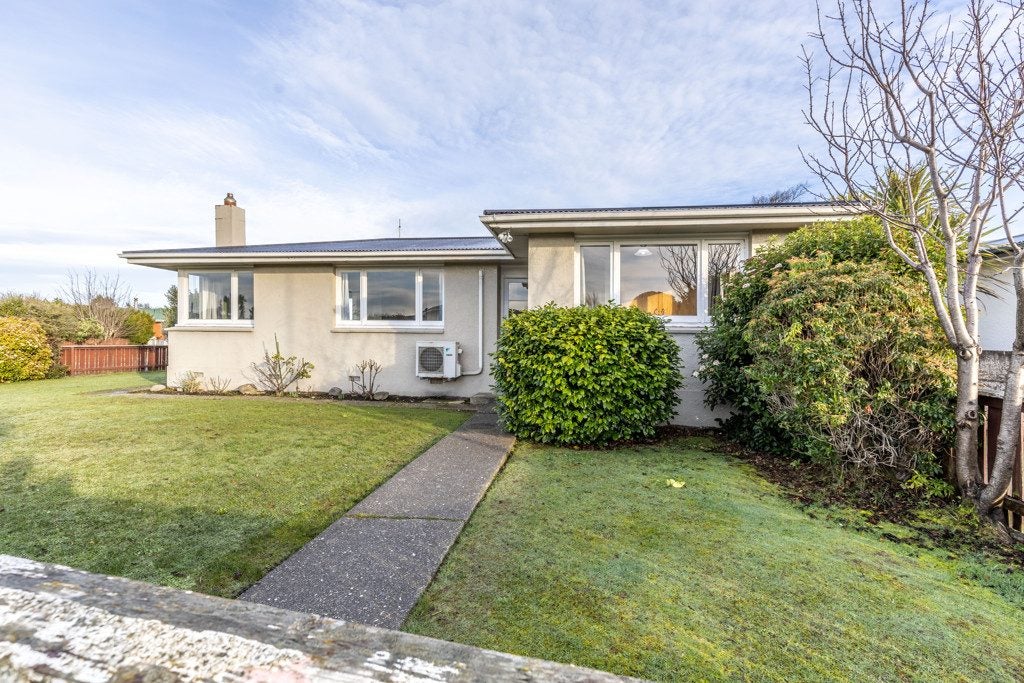 51 Kinmont Crescent, Newfield, Invercargill - Carousel 1
