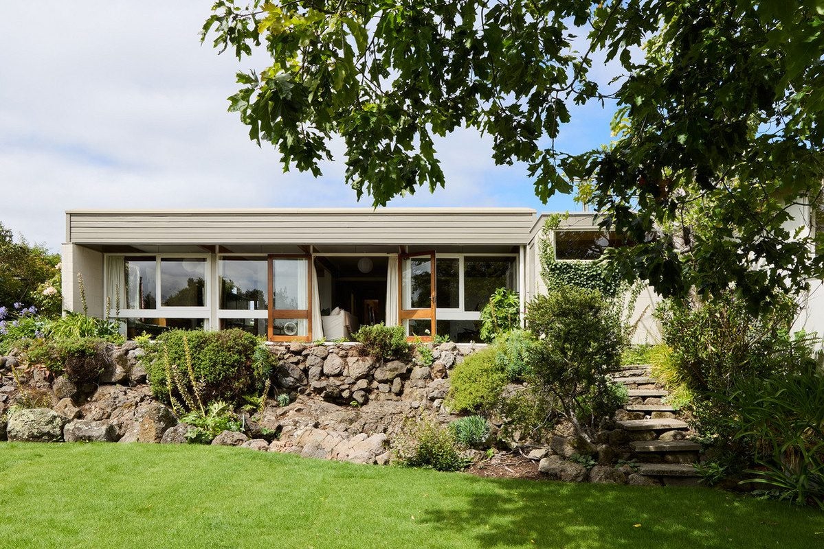110 Huntsbury Avenue, Huntsbury, Christchurch City, Canterbury - Carousel 1
