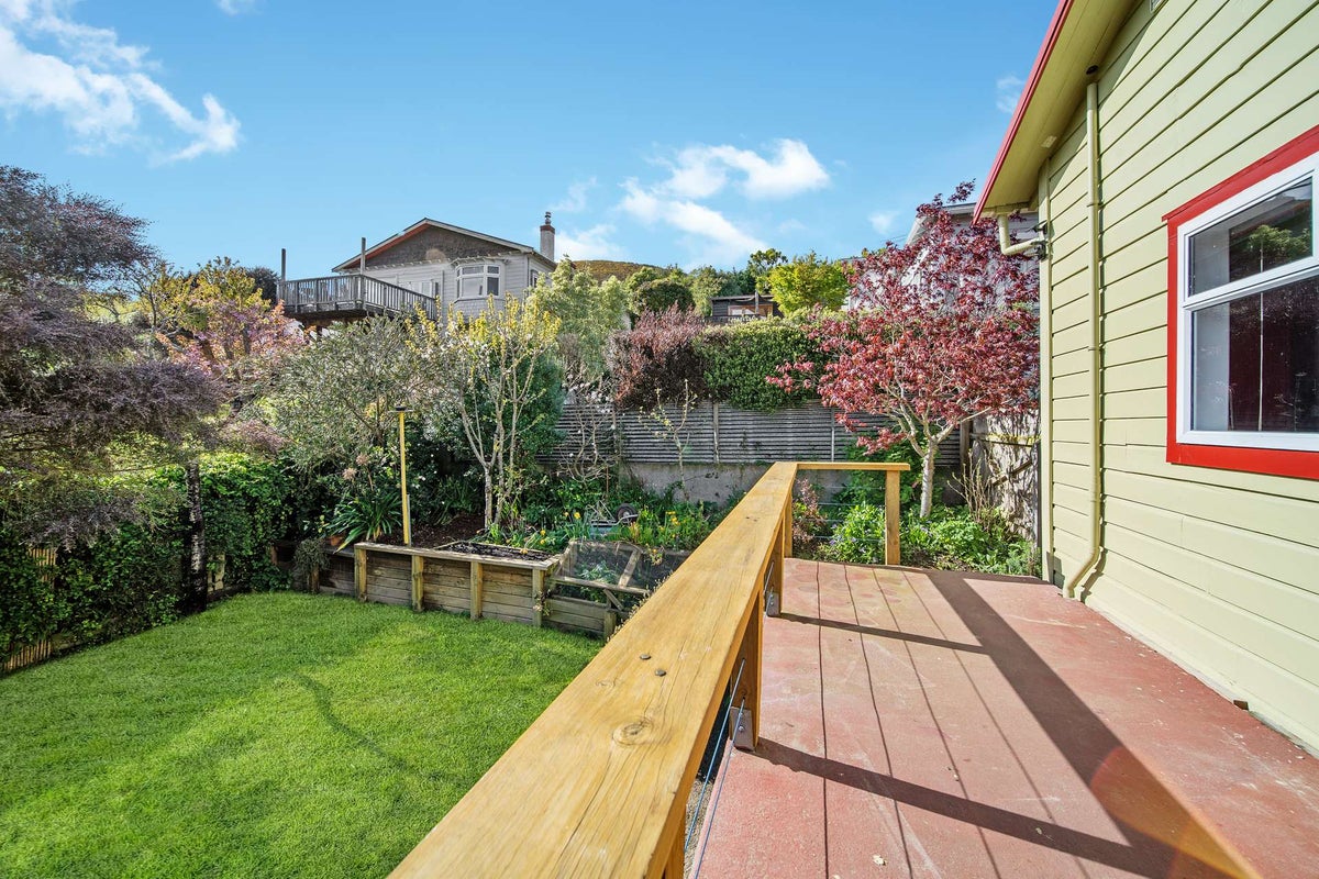 15 Birchfield Avenue, North East Valley, Dunedin - Carousel 18