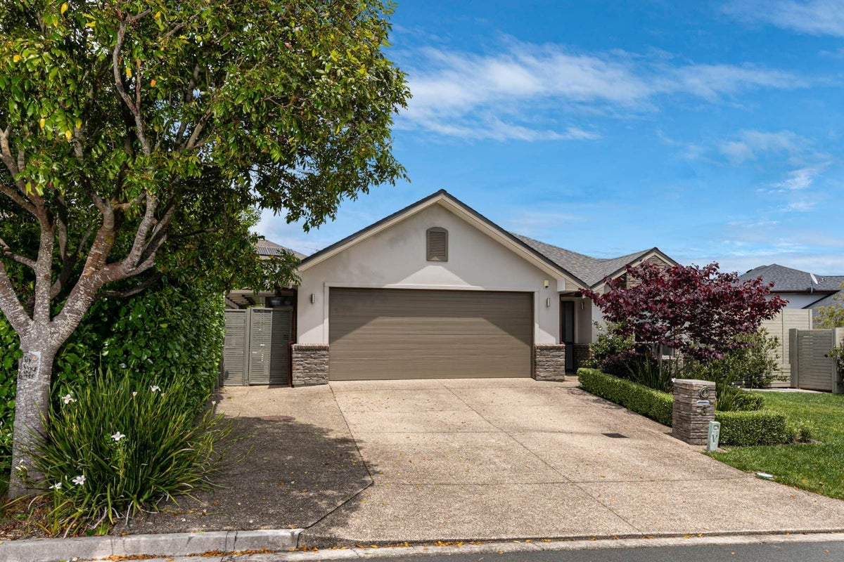 3 Archer Rayner Place, Greenhithe, Auckland - Carousel 24