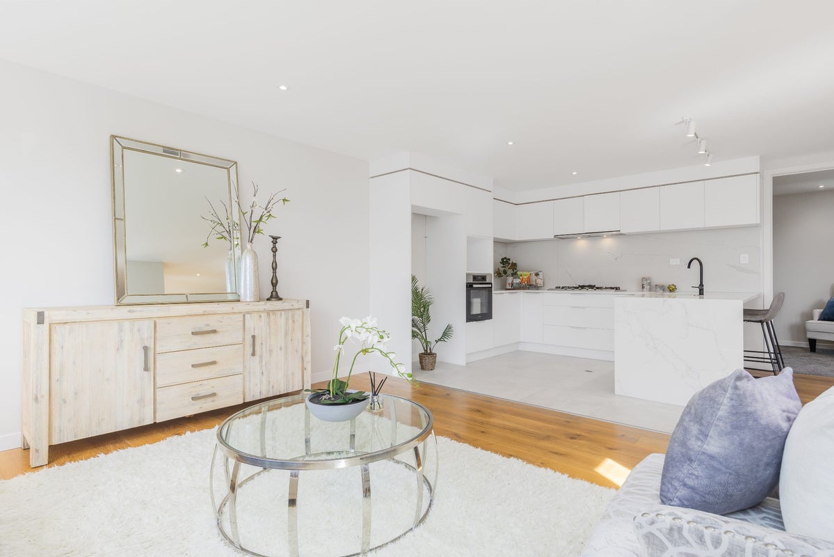 7/64 Atkin Avenue, Mission Bay, Auckland - Carousel 1