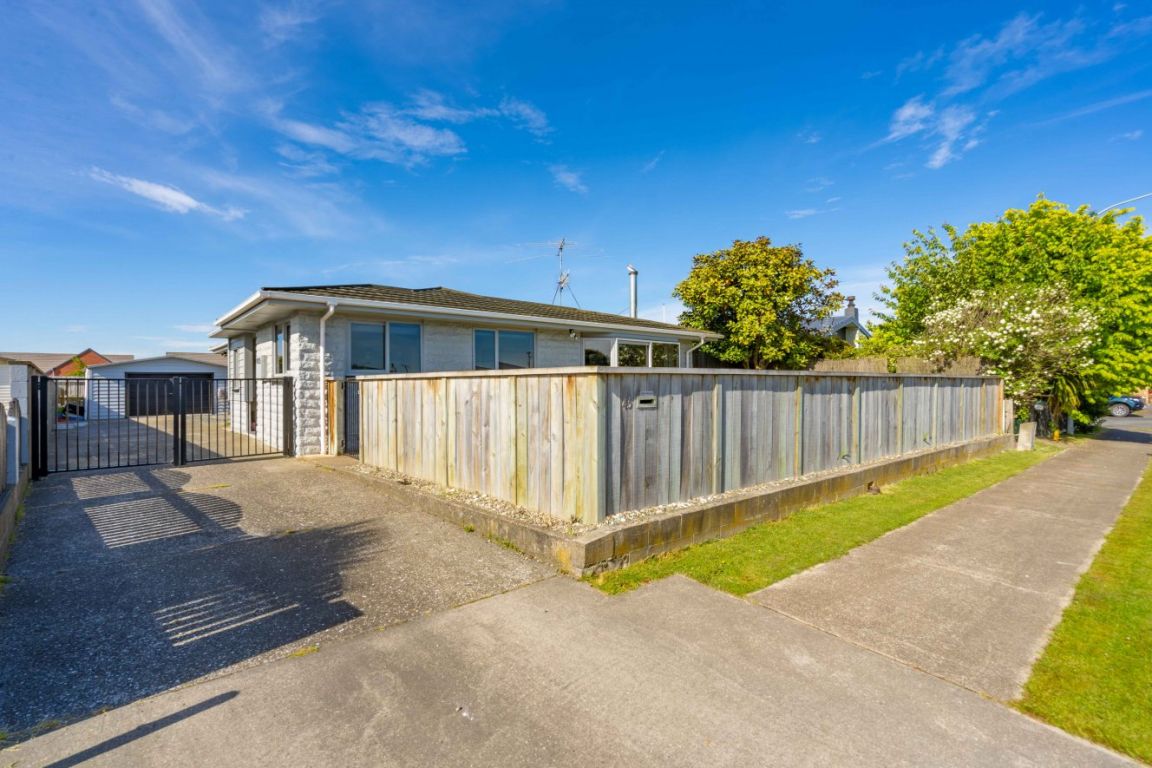 45 O'Byrne Place, Waikiwi, Invercargill - Carousel 1