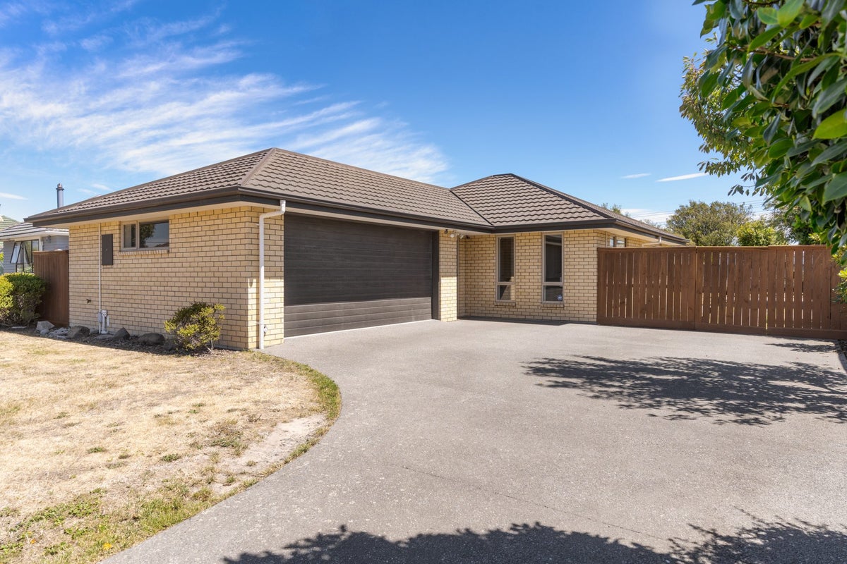 5 Matangi Street, Hei Hei, Christchurch - Carousel 1