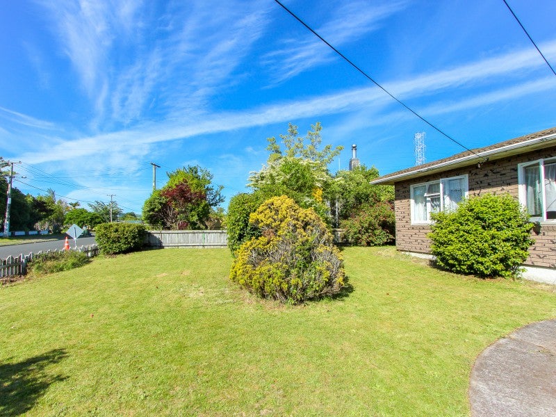 9 Fairview Road, Western Heights, Rotorua - Carousel 2