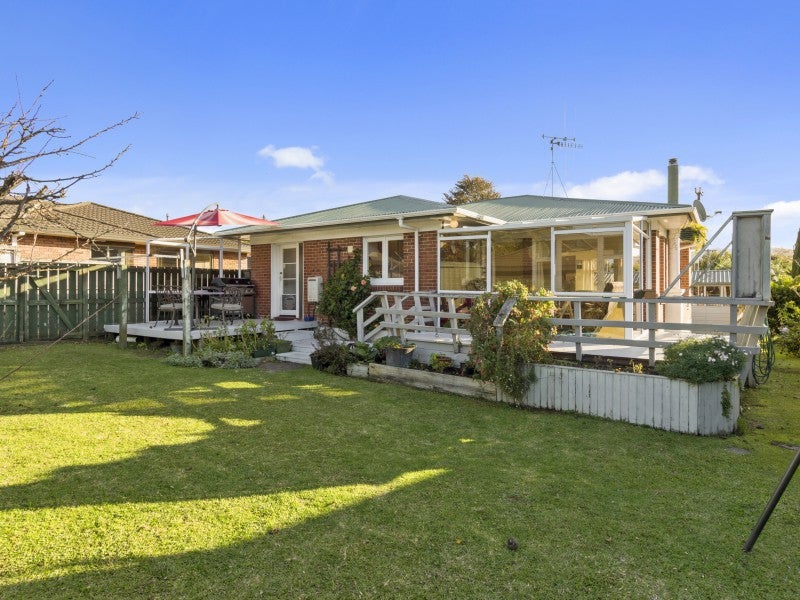 44 Moehau Street, Te Puke, Te Puke - Carousel 2